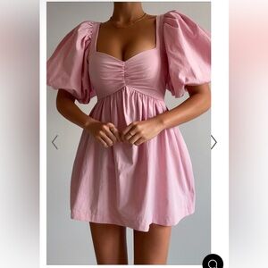 NWT SHOWPO VASHTI MINI DRESS - PUFF SLEEVE SWEETHEART DRESS IN LIGHT PINK